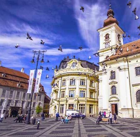 Luxury Center City Sybin Zewnętrze zdjęcie